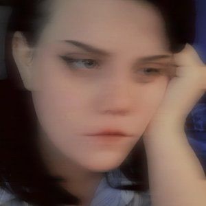 Meet your Posher, Abby